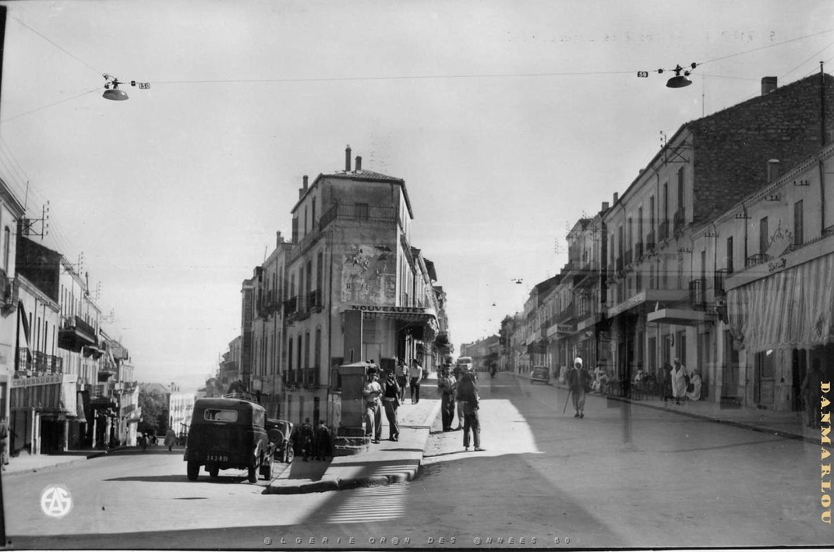 Tiaret 507- Rues Bugeaud et Cambon COLLECTION DES AMIS DE ND DE SANTA CRUZ.jpg